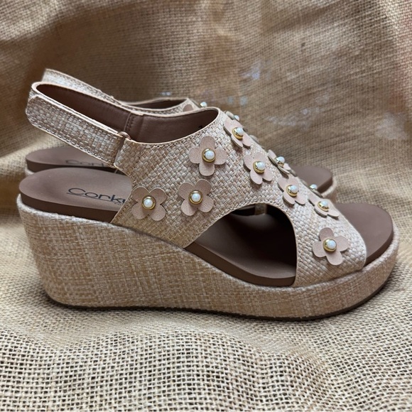 Corkys Women's Tan Sandals Carleys - Picture 6 of 7